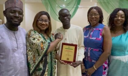 Brave Independent’s Newspaper Jide Oyekunle Honored with NUJ Torchbearer Award for Press Freedom.  By Raymond Enoch.