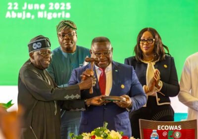 67th ECOWAS Summit Ends in Abuja, H.E.President Julius Maada Bio Emerges New Chairman, Pledges Reform and Regional Unity.