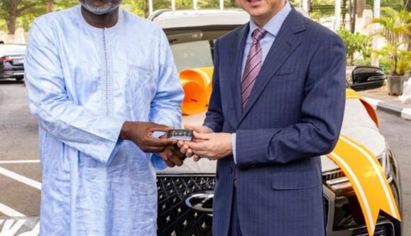 China Donate Brand New Car to ECOWAS, Deepens Regional Development Cooperation.   By Raymond Enoch