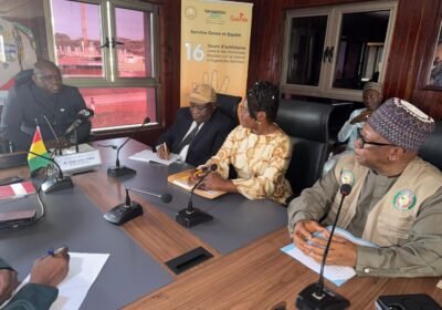 ECOWAS Head of EOM Meets Prime Minister of Guinea, Amadou Oury Bah;  Emphasizes Free, Fair and Transparent December 28 Elections.  By Raymond Enoch