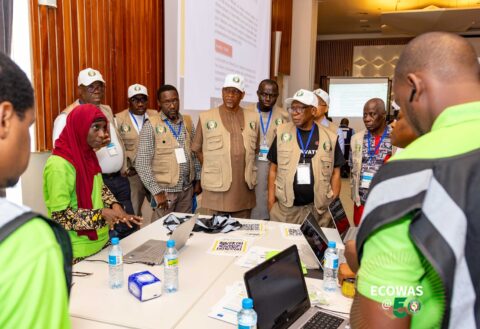 Guinea Decides: ECOWAS Election Chief Tours Situation Rooms, Monitors Vote Count in Boulbnet, Conakry  By Raymond Enoch