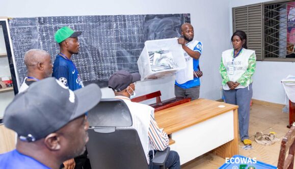 ECOWAS Observers Laud Peaceful and Transparent Presidential Election in Guinea  By Raymond Enoch